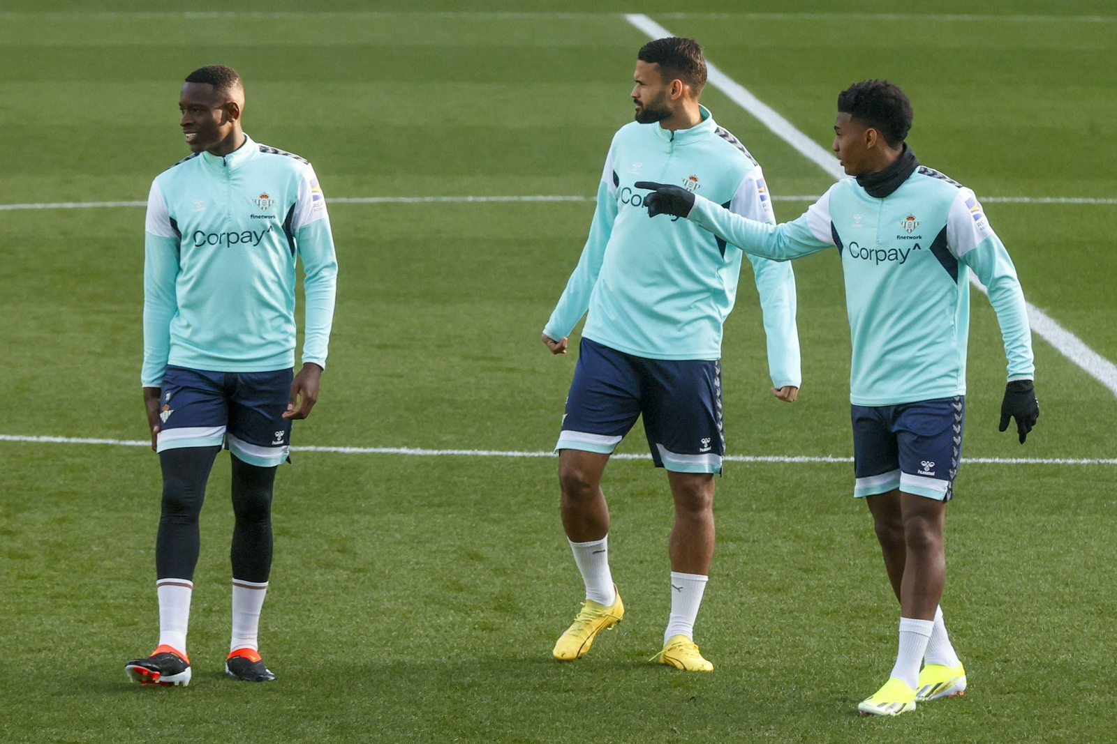 Luiz Henrique, Willian José y Abner, en un entrenamiento.