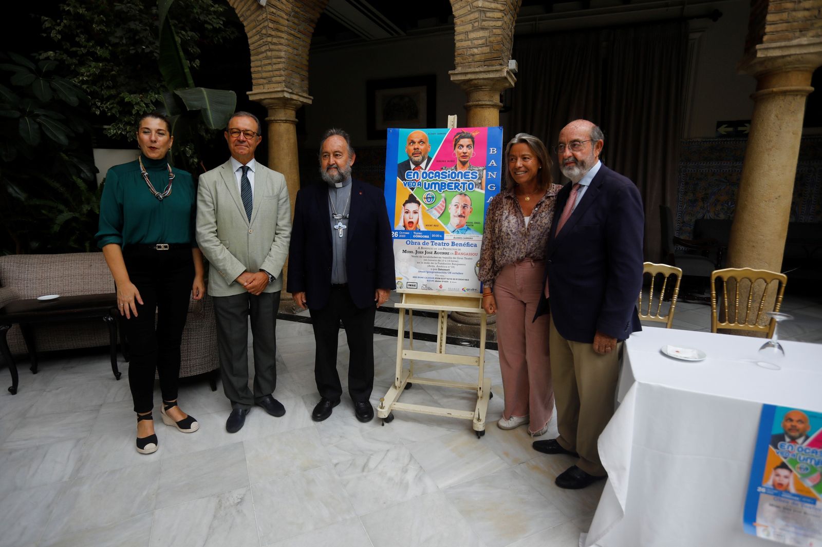 Presentación de la obra en el Real Círculo de la Amistad.