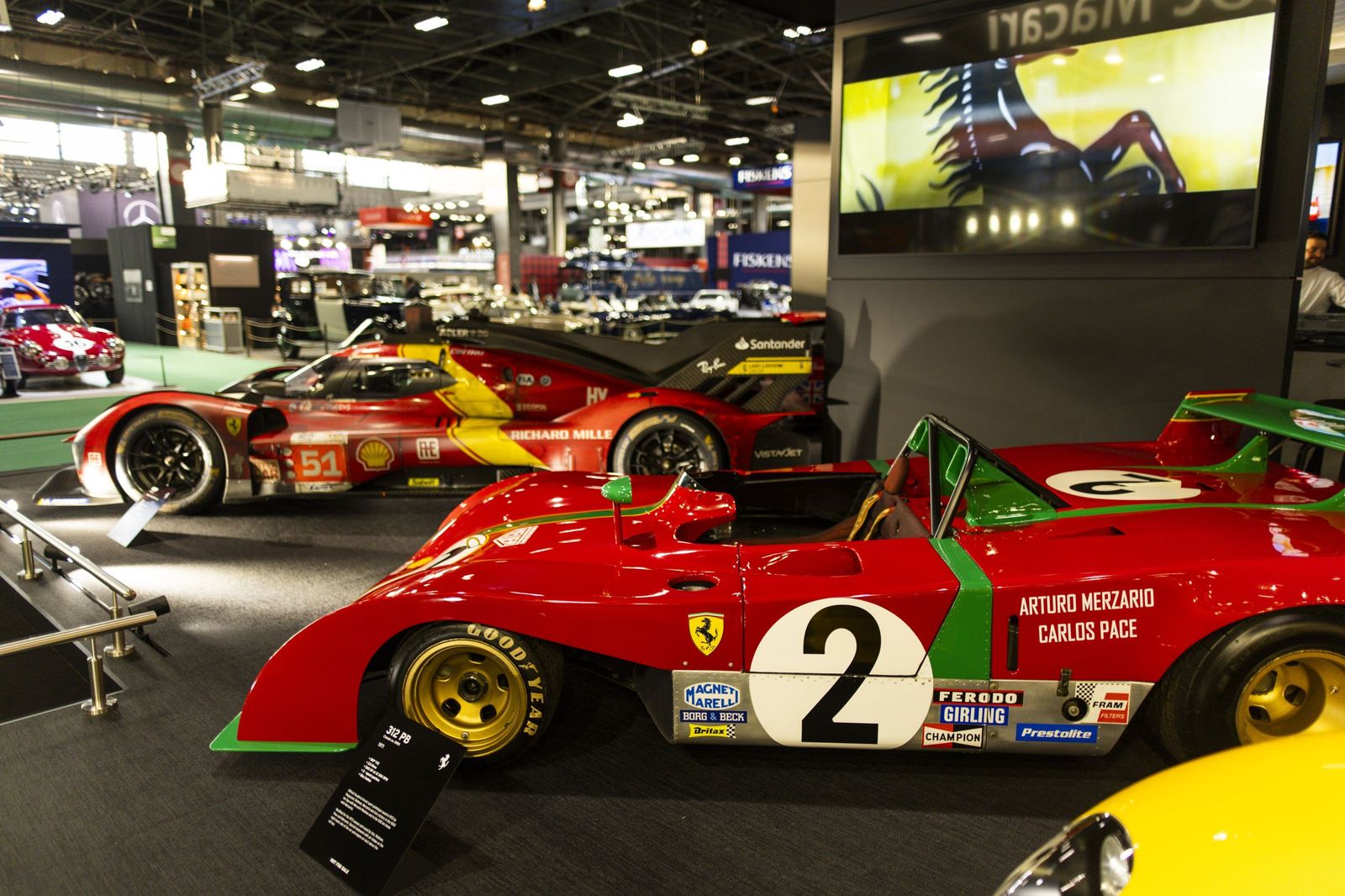 Los increíbles coches clásicos de la Retromobile 2024