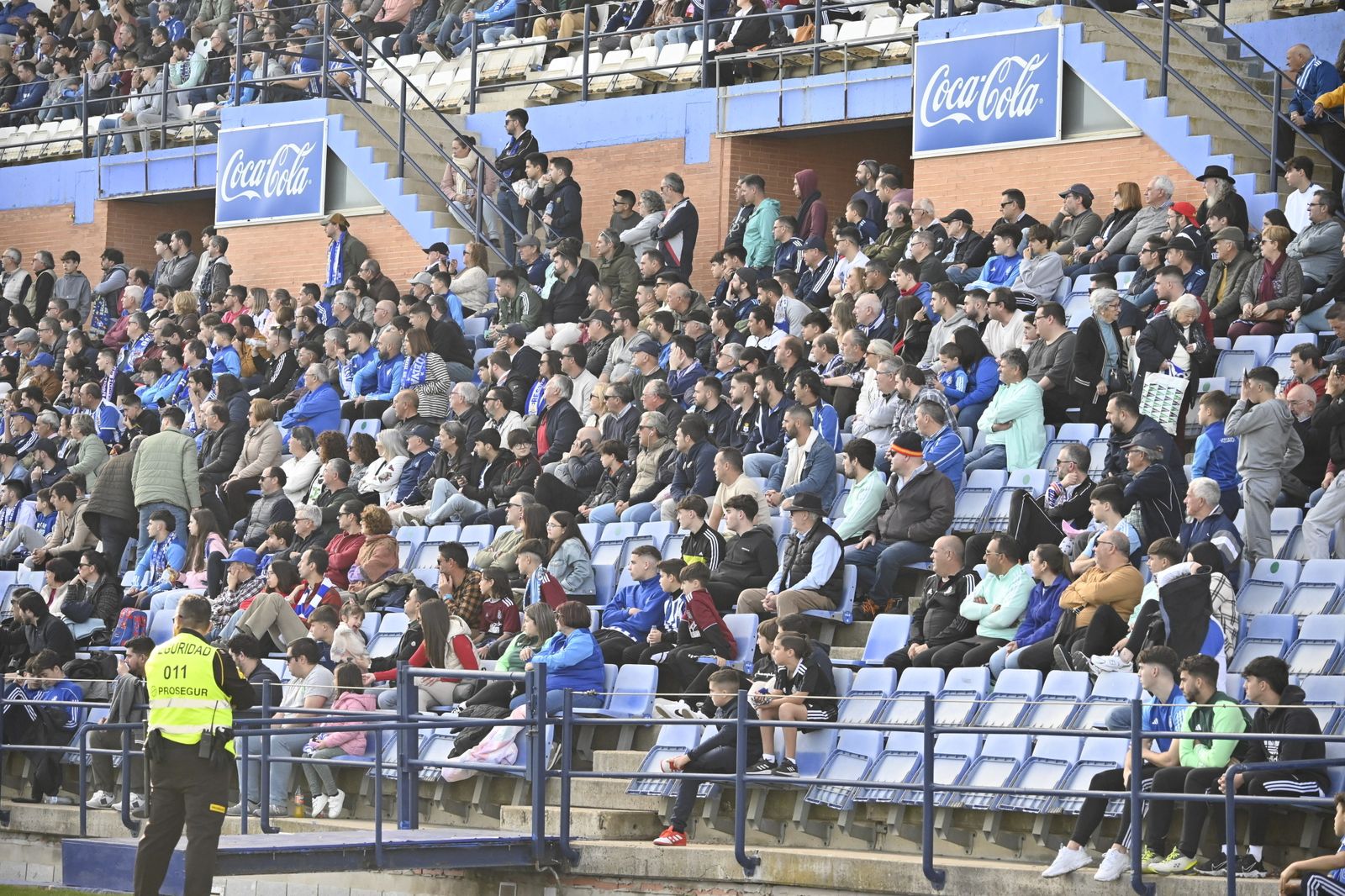 Imágenes de ambiente del partido Recre - Melilla