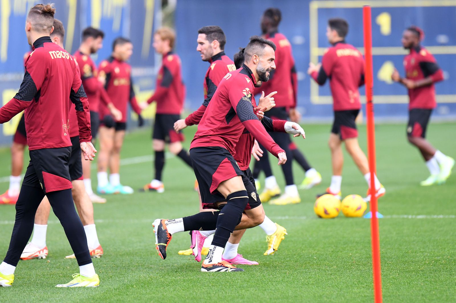 Un entrenamiento del Cádiz.