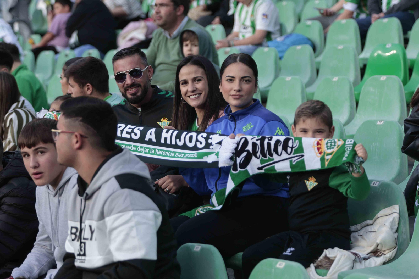 Búscate en las gradas del Villamarín