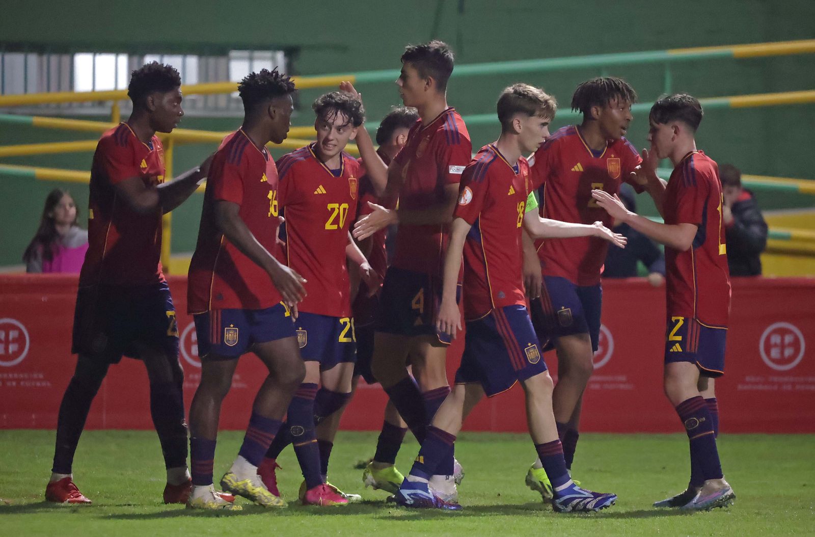 Las mejores fotos del España - Italia sub-17: Camarda, Oyono, Iago y Reyes en Los Barrios