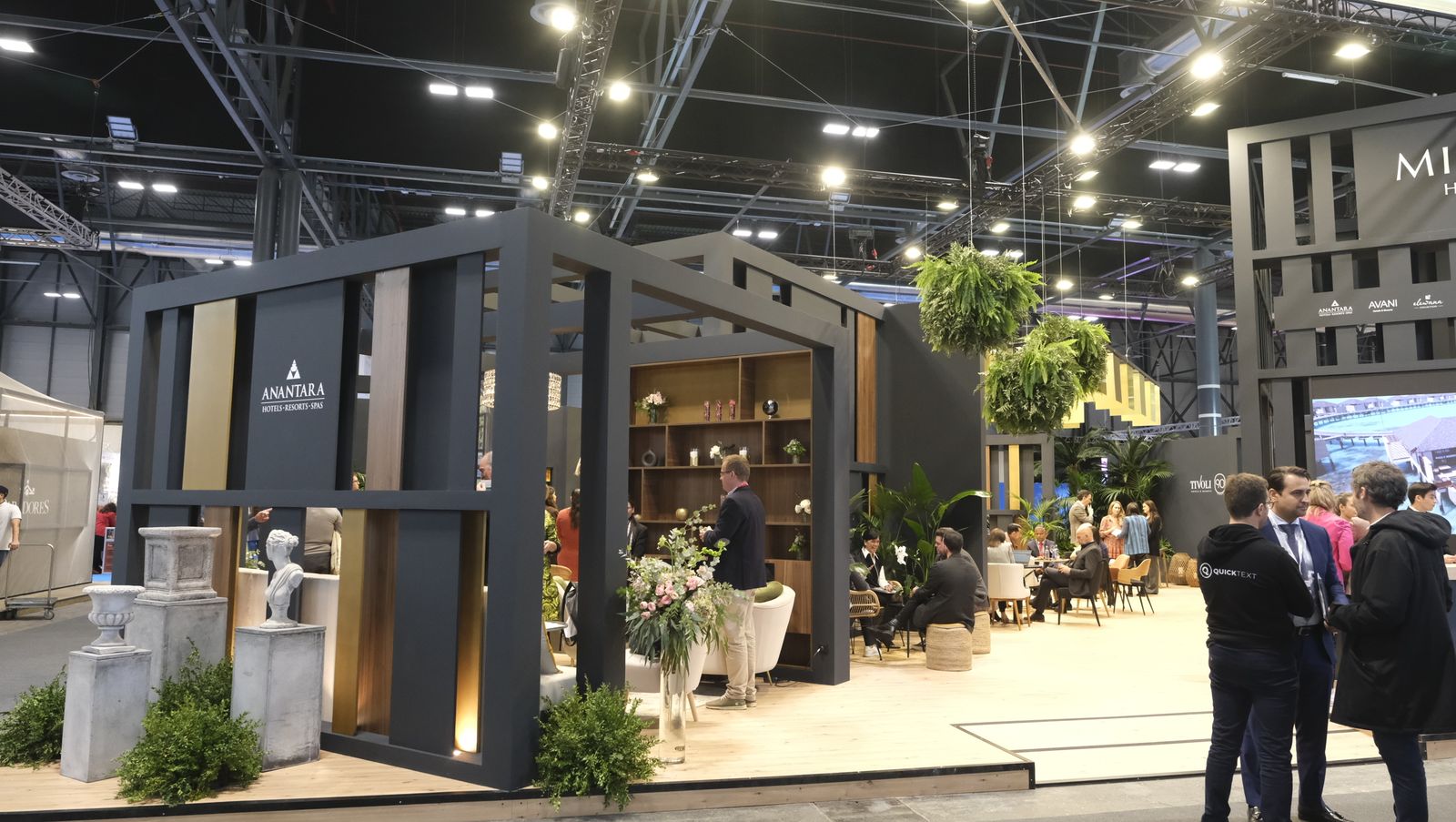 El pabellón de Andalucía en FITUR 2024, en imágenes