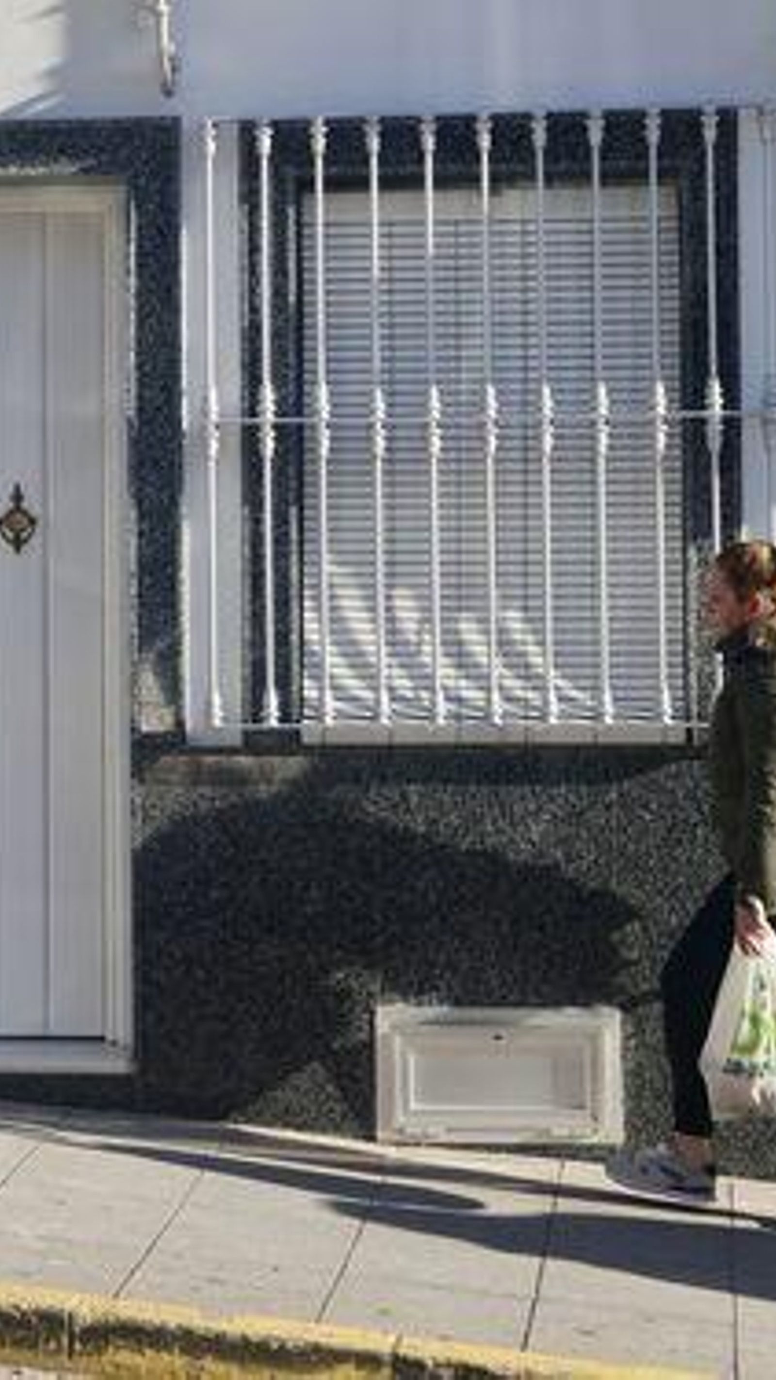 La casa donde el detenido vivía en Montellano.