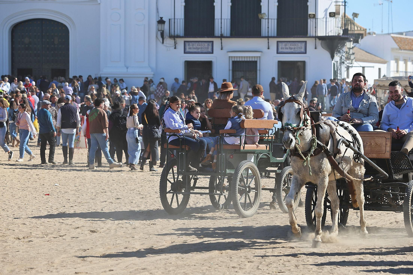 Imágenes del ambiente en la aldea del Rocío en la Candelaria 2024
