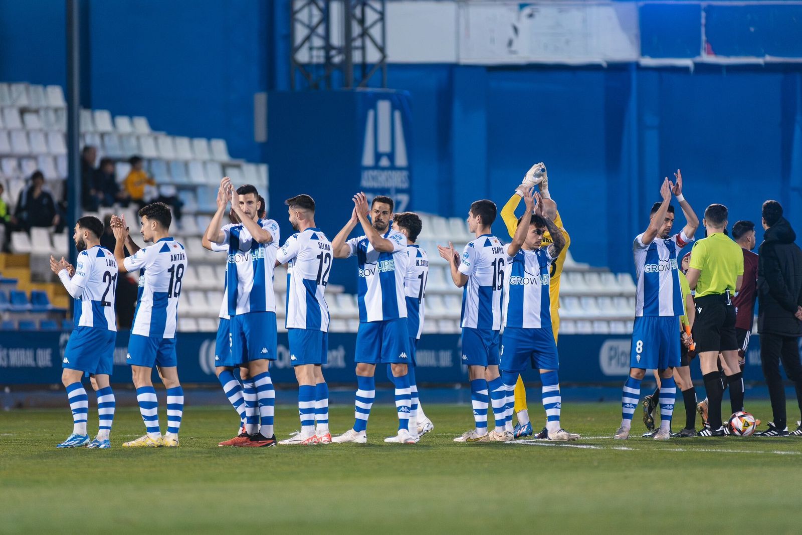 El Alcoyano, la pasada jornada ante su afición.
