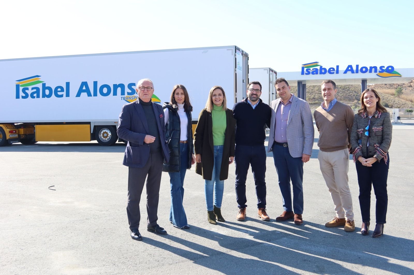 Diputados y senadores del PP, en la empresa Isabel Alonso.
