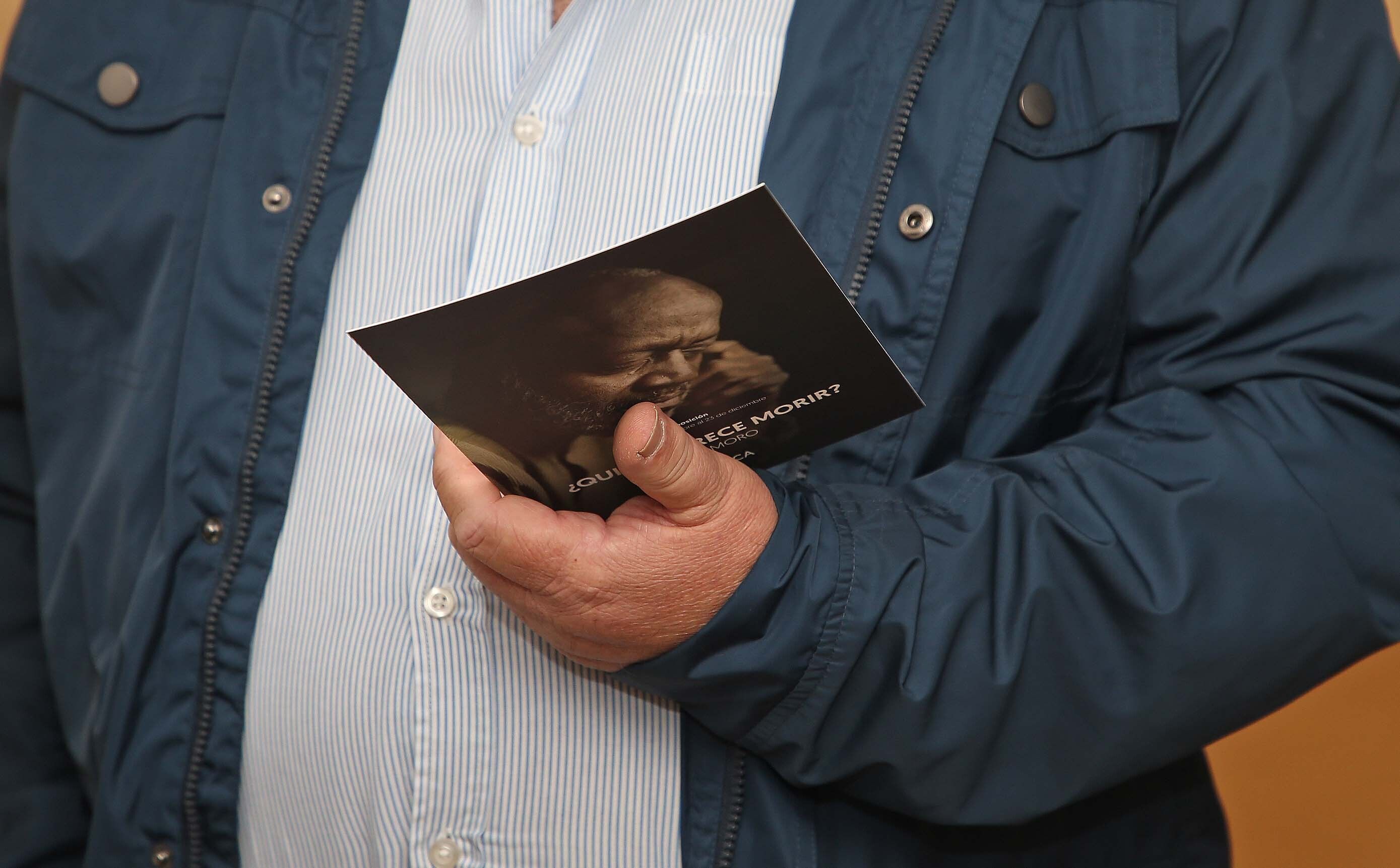 La UFCA  muestra la exposición de Sofía Moro a la Asociación de la Prensa del Campo de Gibraltar