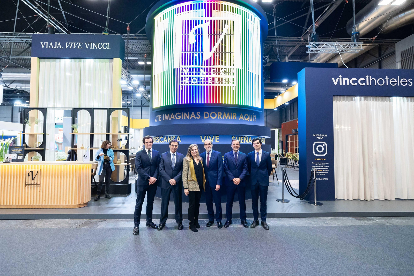 Los hermanos Gonzalo, Rafael , Teresa, Carlos, Miguel e Ignacio Calero