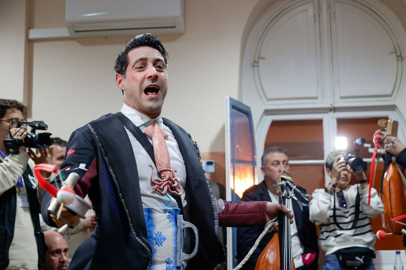 Chirigota 'La última y nos vamos'