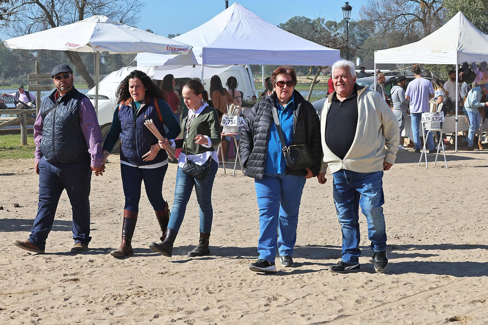 Imágenes del ambiente en la aldea del Rocío en la Candelaria 2024