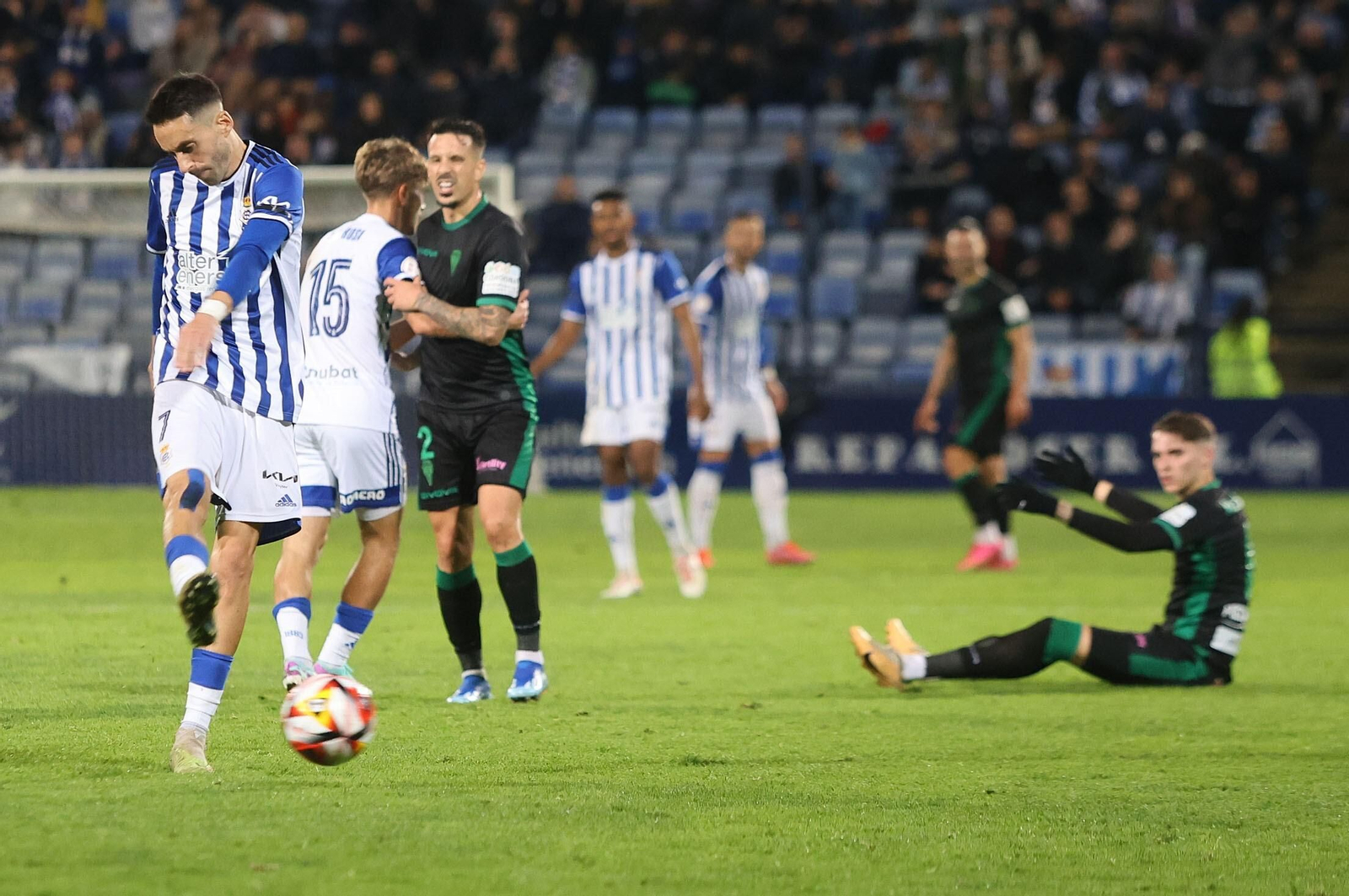 Las mejores fotos del ambiente en el Nuevo Colombino para el Recre - Córdoba CF