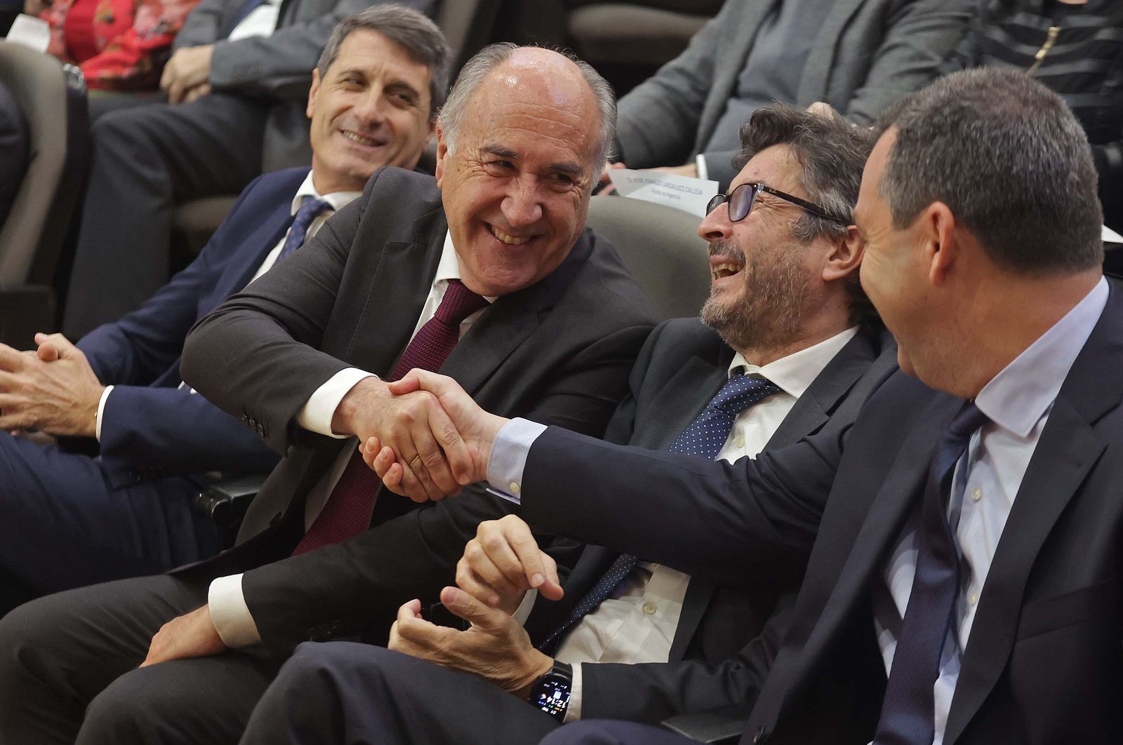 Fotos de la jornada de trabajo del ministro de Transportes en el Puerto de Algeciras