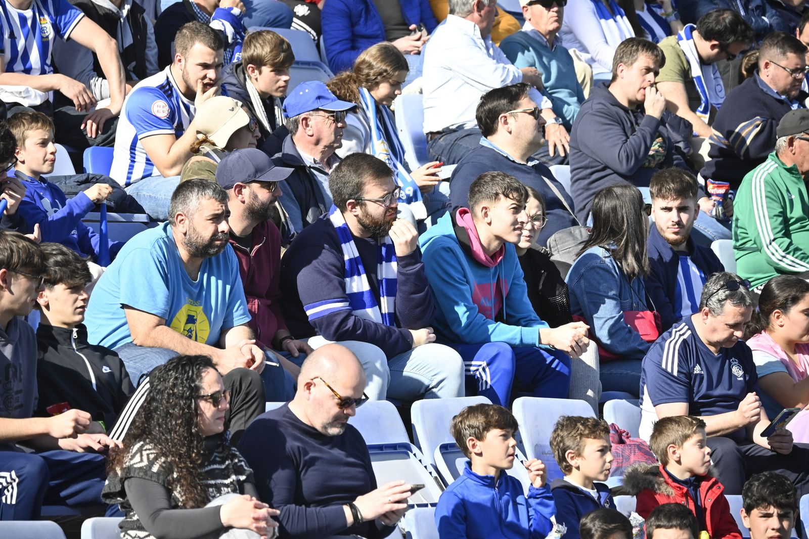 Imágenes de ambiente del partido Recre - Melilla