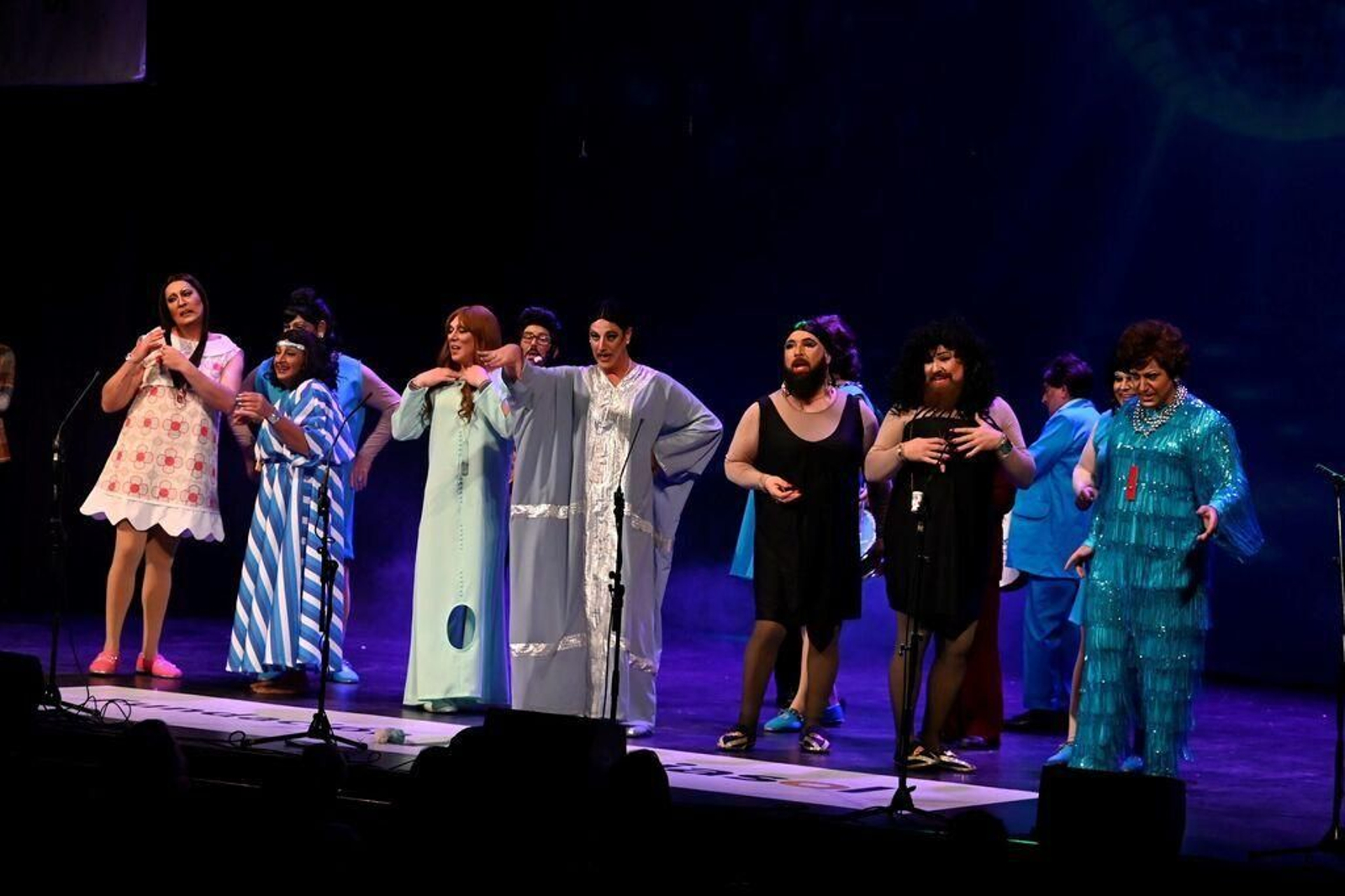 Chirigota Las 14 de Europa, ganadora del Concurso de Agrupaciones de Carnaval de Córdoba 2024.