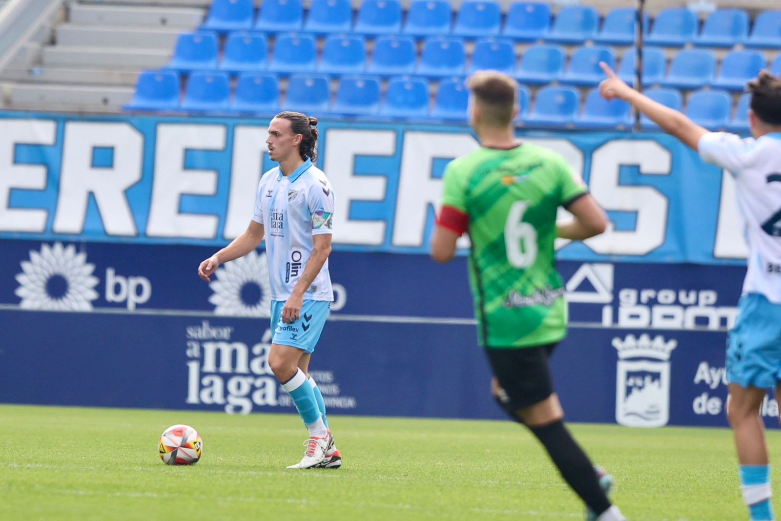 El Atlético Malagueño salva un punto ante el Huétor Vega