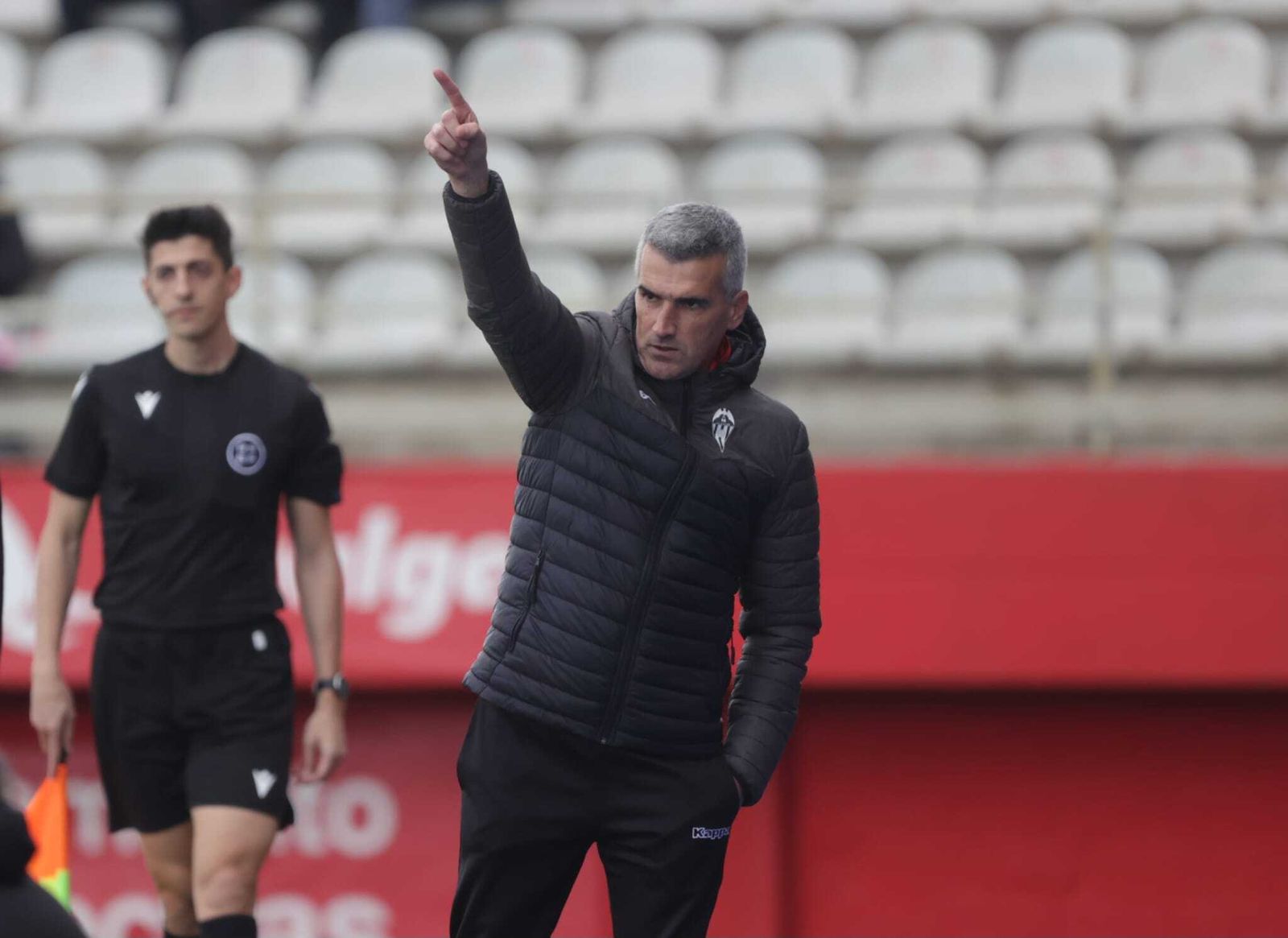 Vicente Parras, durante el Algeciras - Alcoyano.