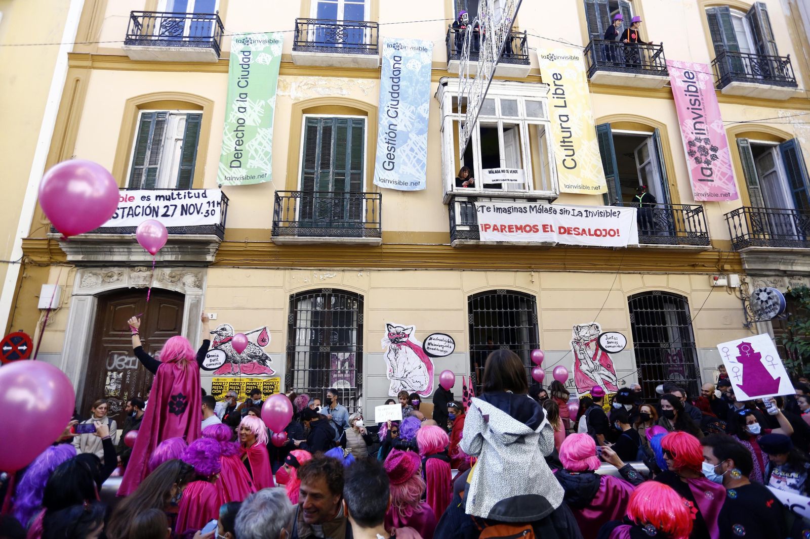 Una manifestación a las puertas de La Invisible en una imagen de archivo.