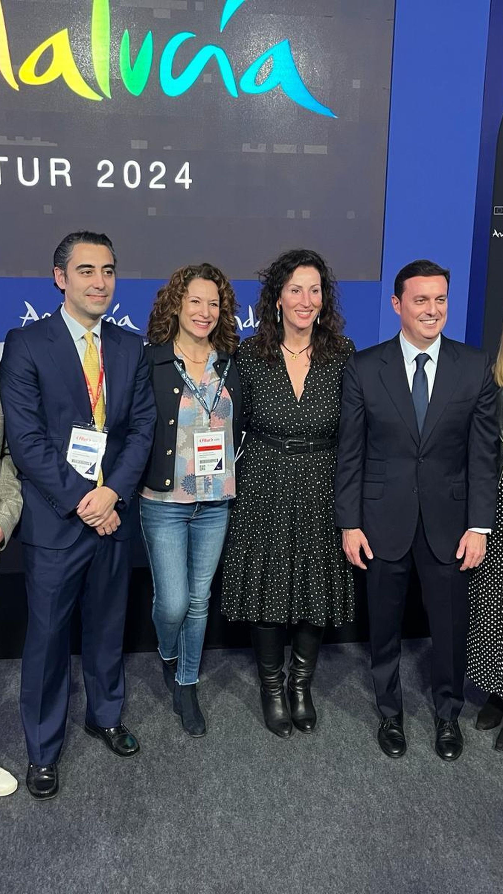 Las alcaldesas de Almería y Granada junto a representantes públicos de Diputación y Junta