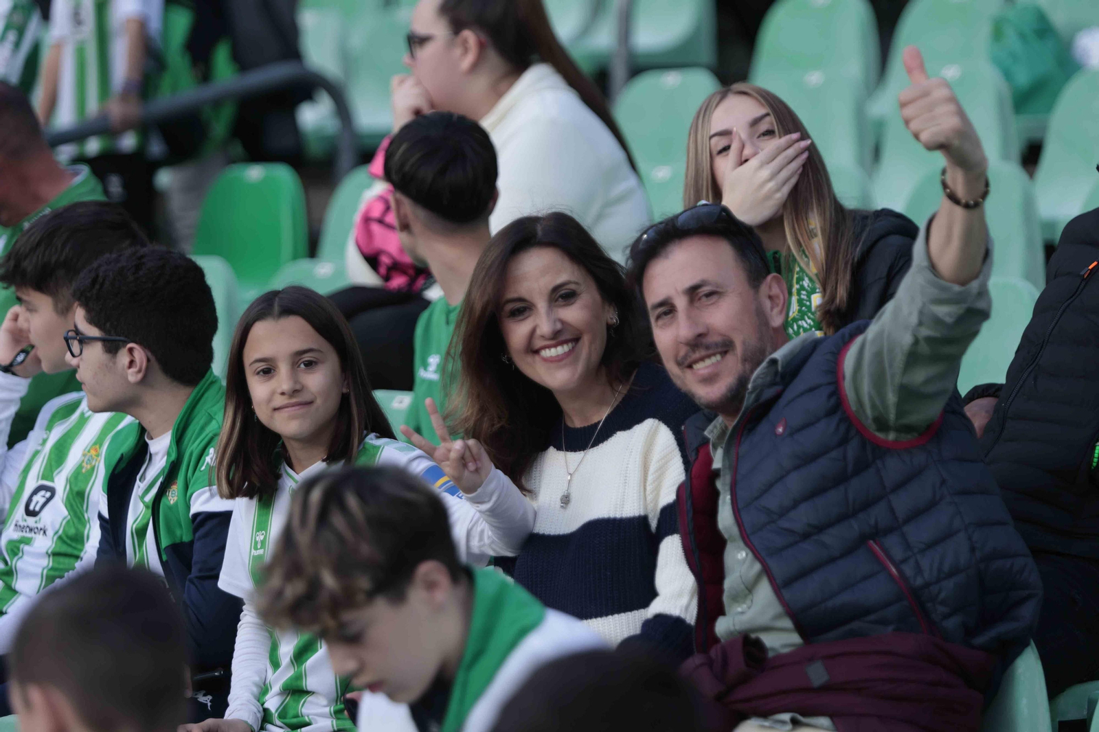 Búscate en las gradas del Villamarín